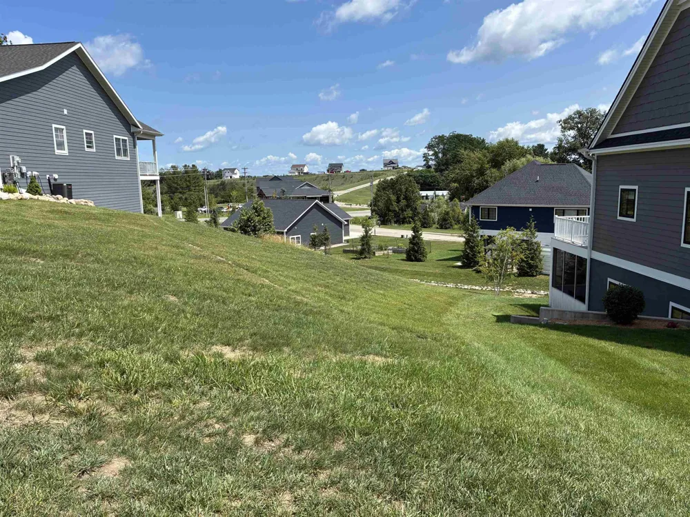 13948 S Winding Trail Traverse City City, MI 49684