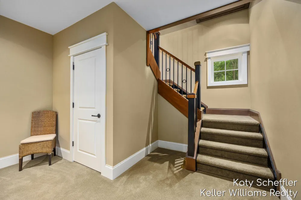 6065 W Back Forty Drive NE Cannon Township, MI 49306