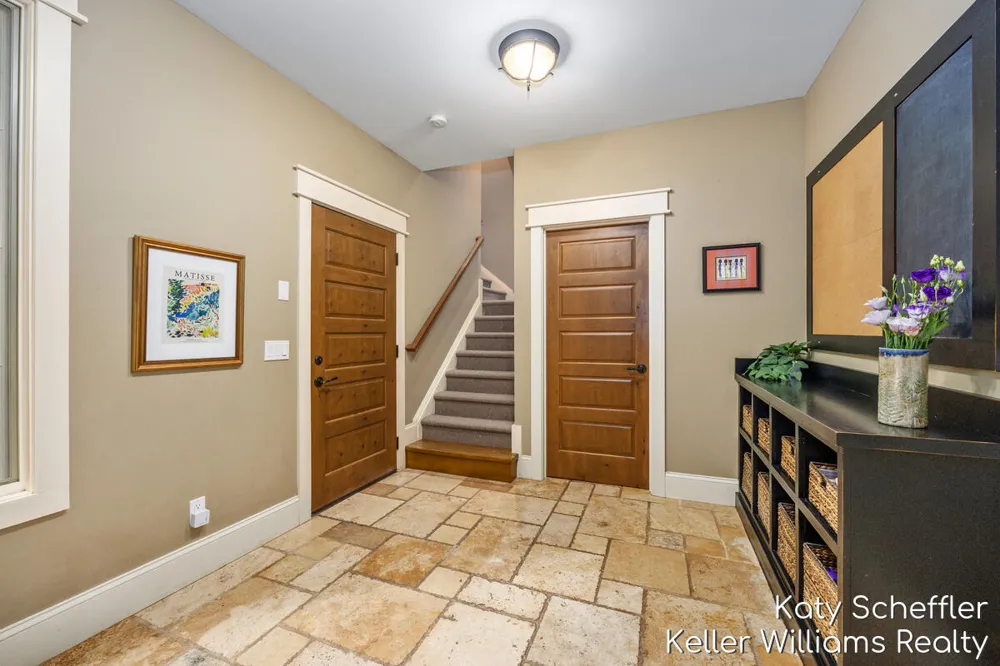 6065 W Back Forty Drive NE Cannon Township, MI 49306