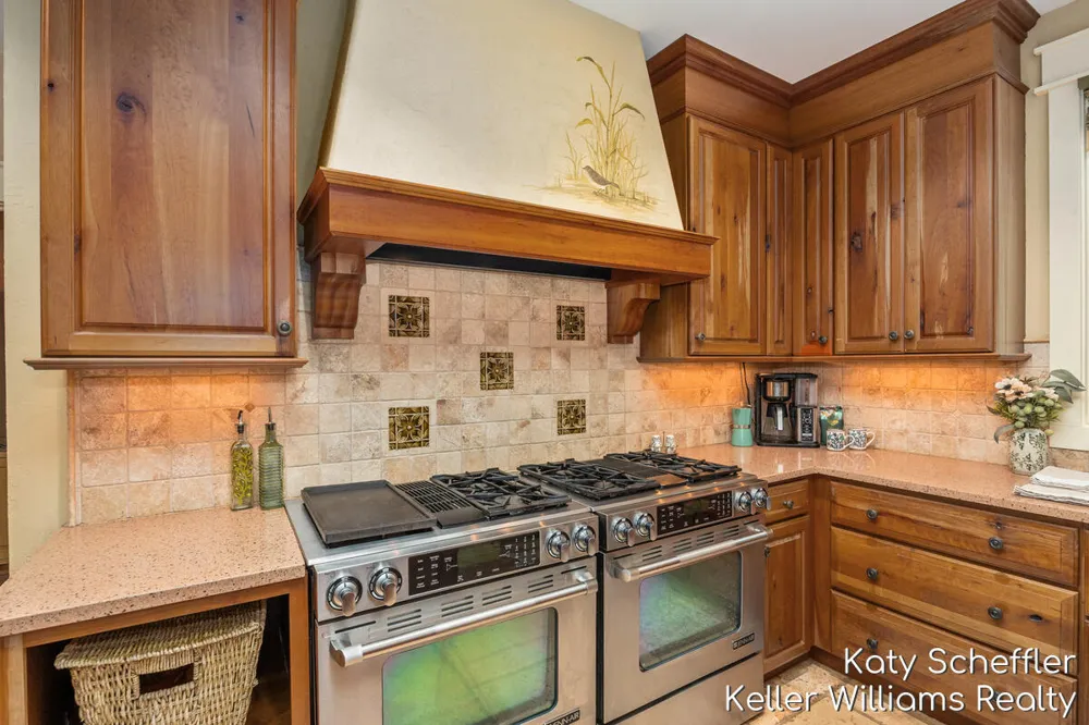 6065 W Back Forty Drive NE Cannon Township, MI 49306