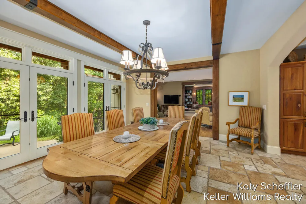 6065 W Back Forty Drive NE Cannon Township, MI 49306