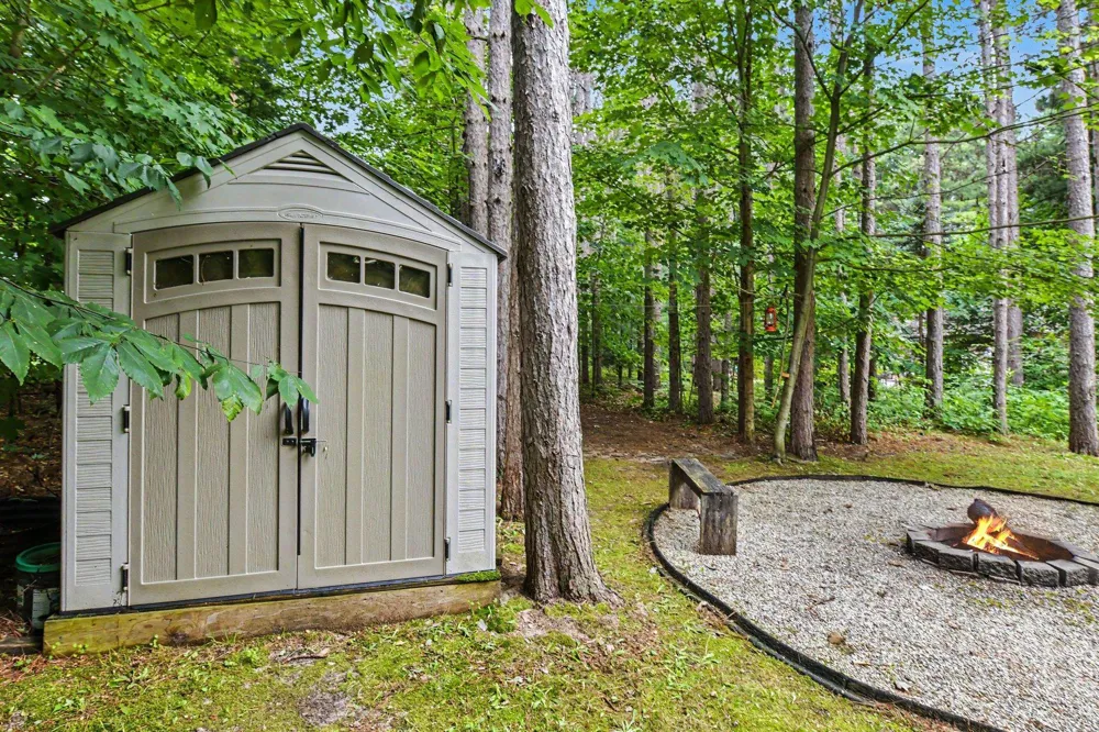 9307 Evergreen Drive Almira Township, MI 49684