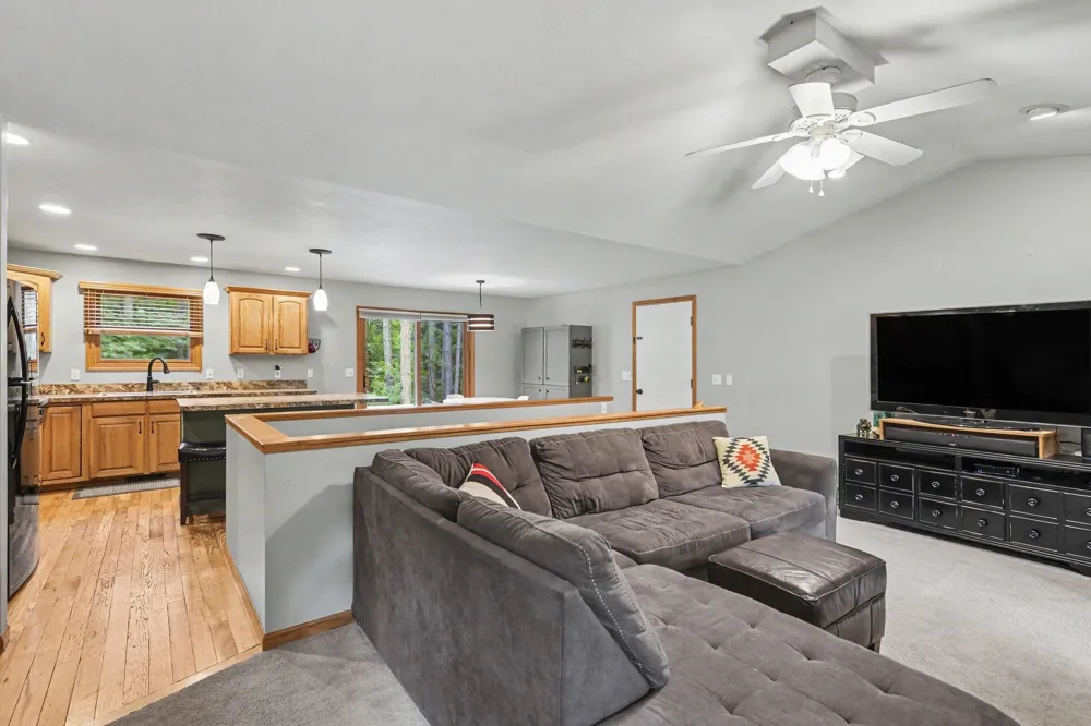 9307 Evergreen Drive Almira Township, MI 49684
