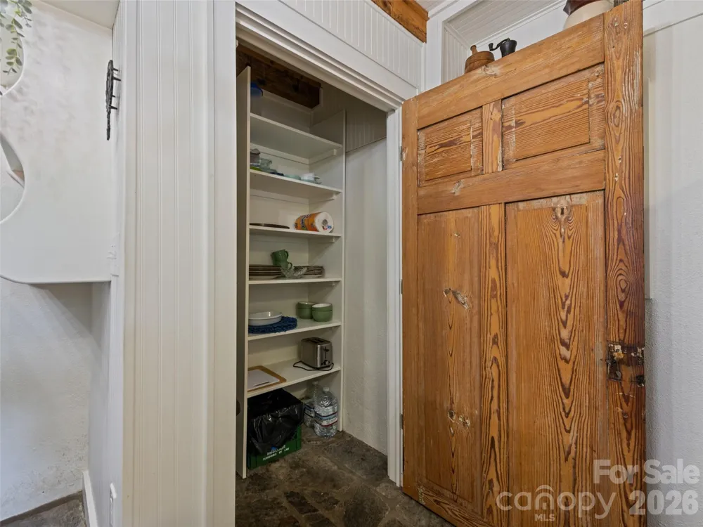 404 Red Bank Road Waynesville, NC 28786