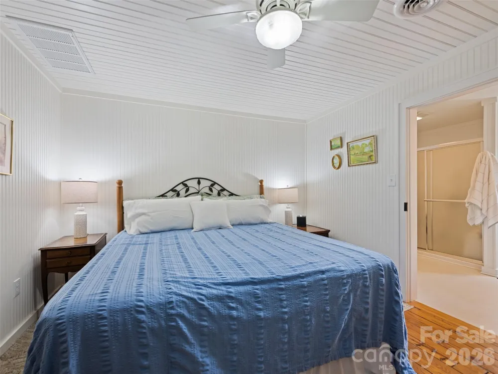 404 Red Bank Road Waynesville, NC 28786