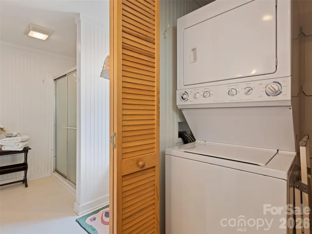 404 Red Bank Road Waynesville, NC 28786