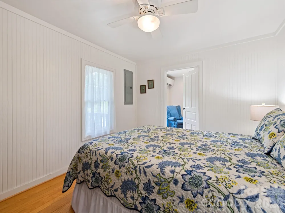 404 Red Bank Road Waynesville, NC 28786