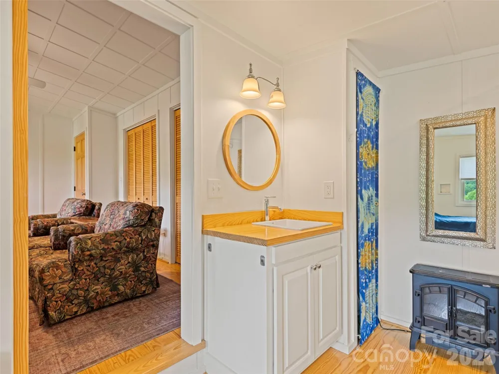 404 Red Bank Road Waynesville, NC 28786