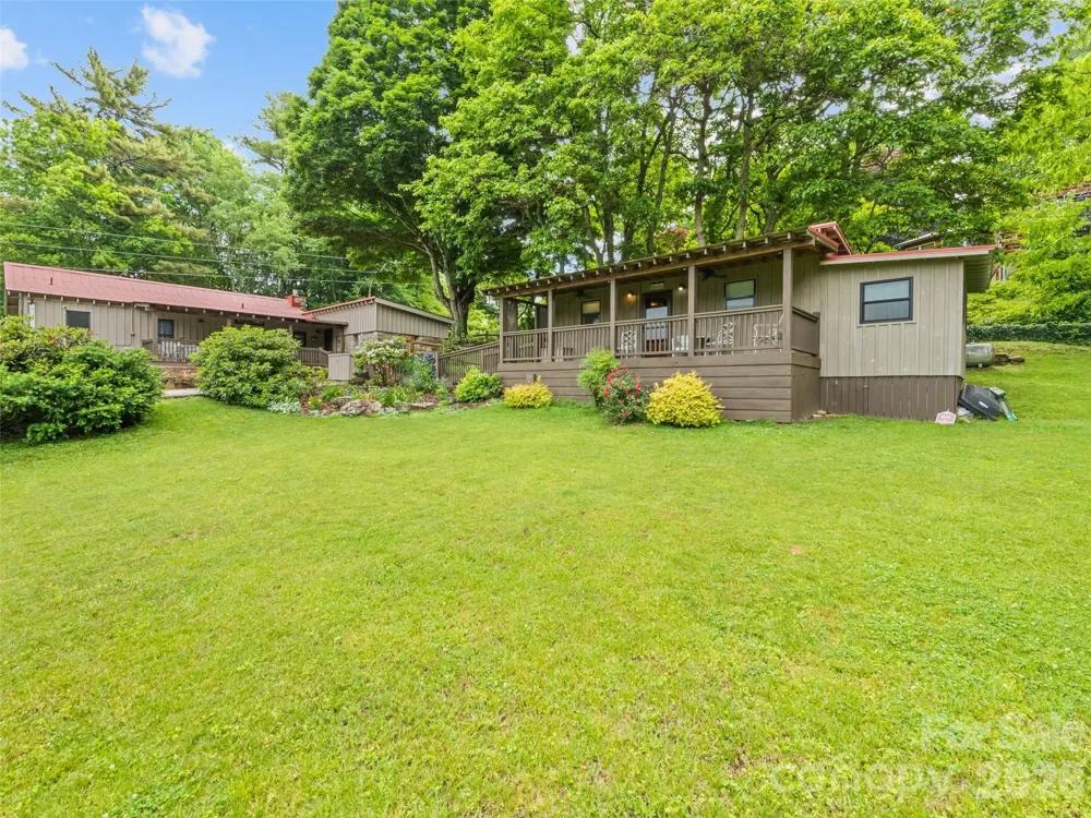 404 Red Bank Road Waynesville, NC 28786