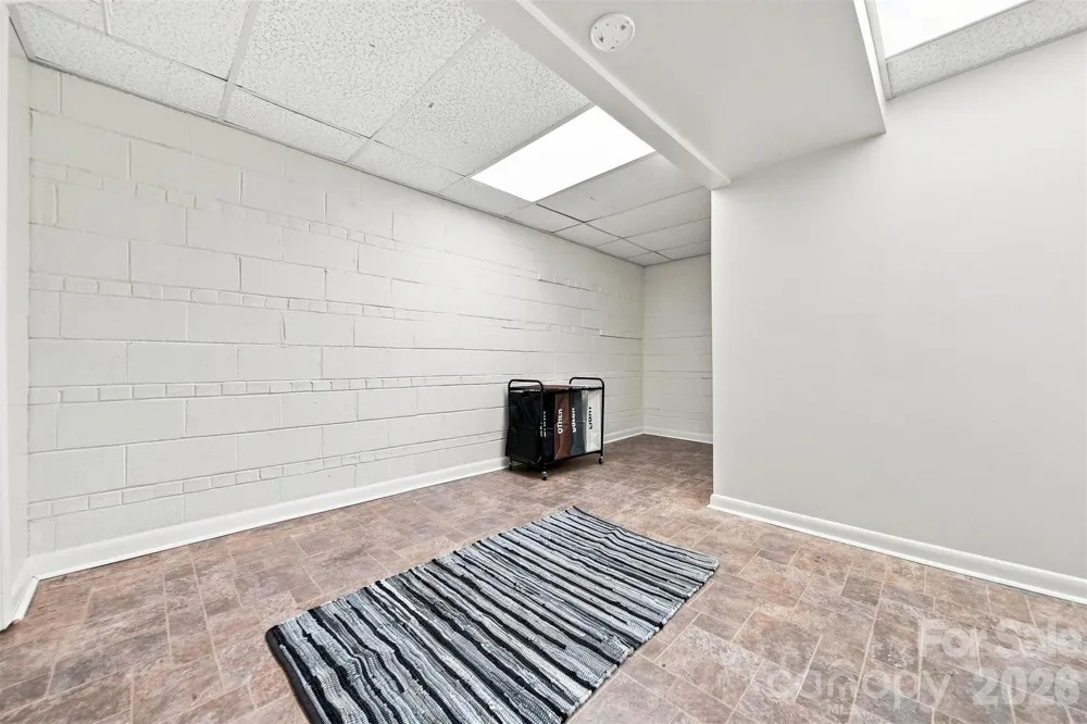 1518 11th Street NW Hickory, NC 28601