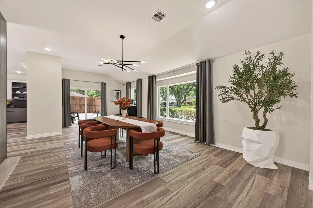5422 Valerie Street Bellaire, TX 77401
