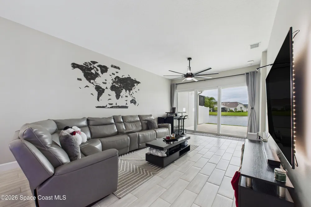 2940 Avalonia Drive Melbourne, FL 32940