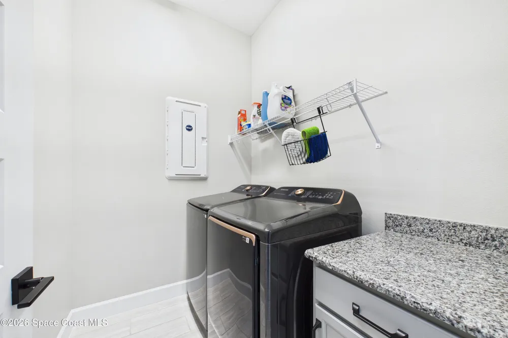 2940 Avalonia Drive Melbourne, FL 32940