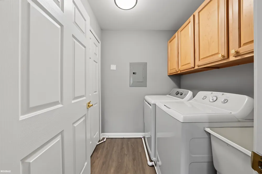 5537 Acorn Lane Sterling Heights City, MI 48314