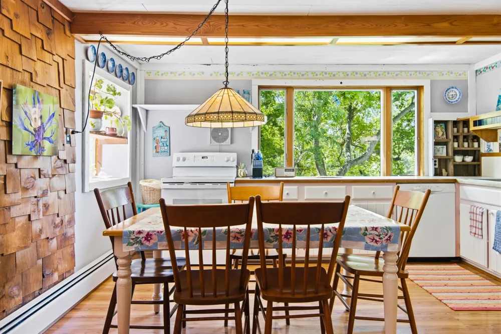 11964 Maple Hill Road Banks Township, MI 49622