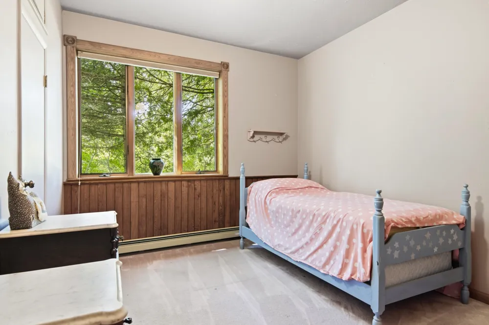 11964 Maple Hill Road Banks Township, MI 49622
