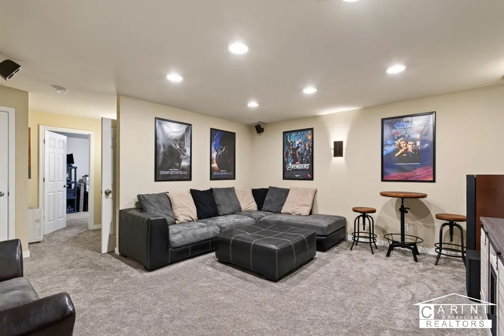 2575 Blooming Bud Lane SE Kentwood City, MI 49508