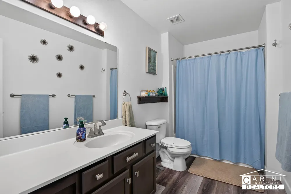 2575 Blooming Bud Lane SE Kentwood City, MI 49508