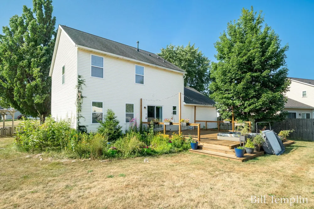 5641 Barcroft Drive SW Wyoming City, MI 49418