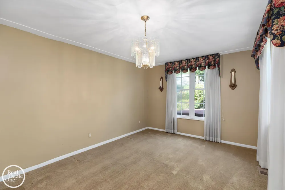 278 Fisher Road Grosse Pointe Farms City, MI 48230