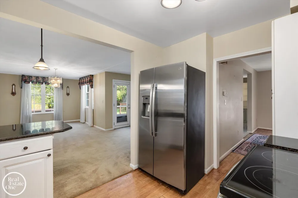 278 Fisher Road Grosse Pointe Farms City, MI 48230