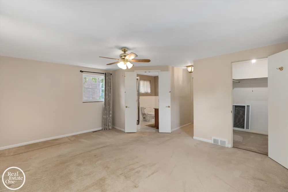 278 Fisher Road Grosse Pointe Farms City, MI 48230