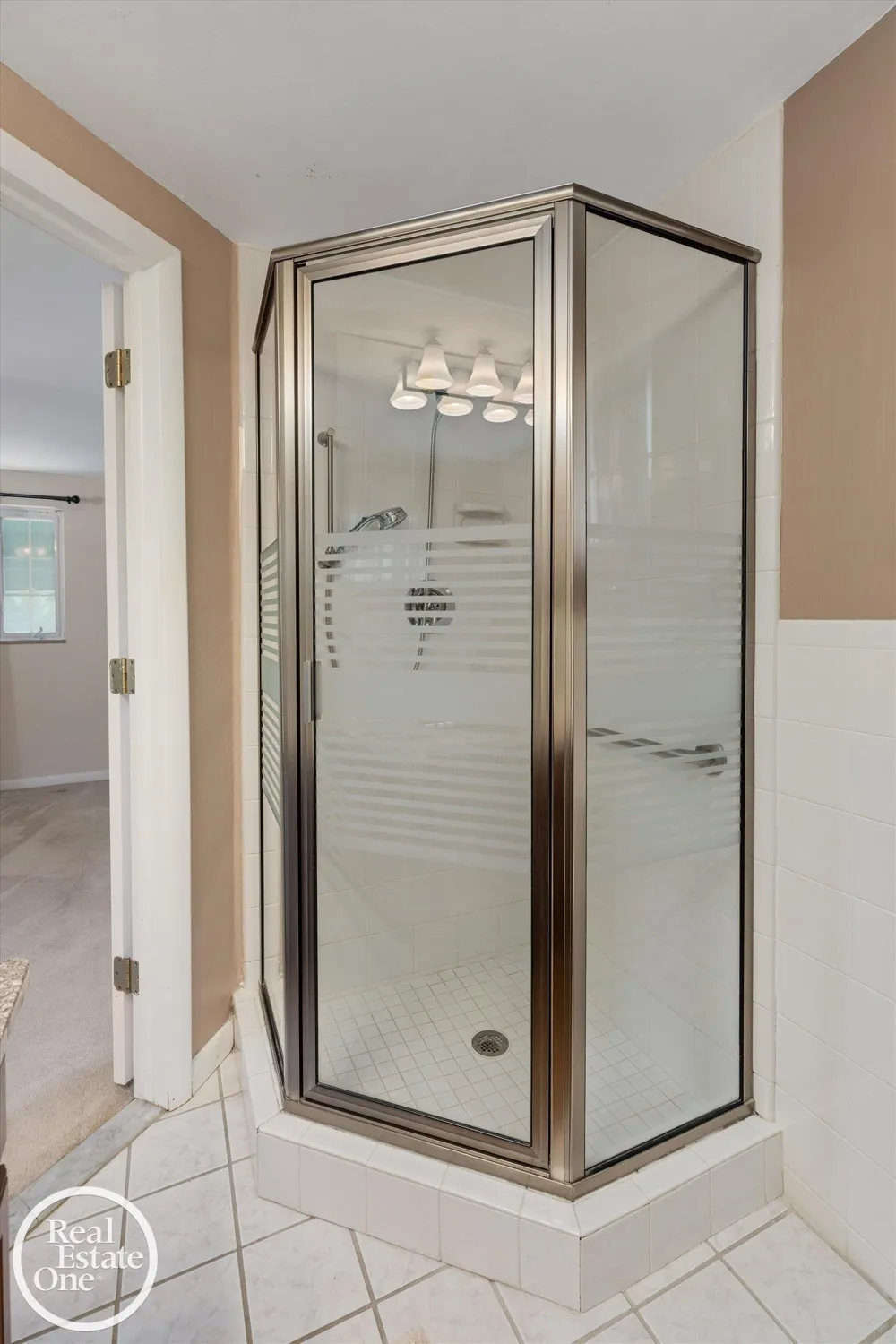 278 Fisher Road Grosse Pointe Farms City, MI 48230