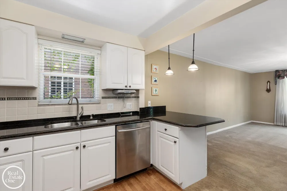 278 Fisher Road Grosse Pointe Farms City, MI 48230