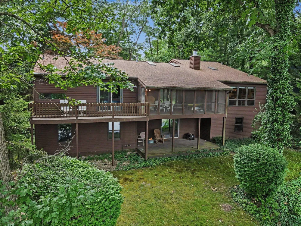 9808 Oak Forest Circle Oshtemo Charter Township, MI 49009