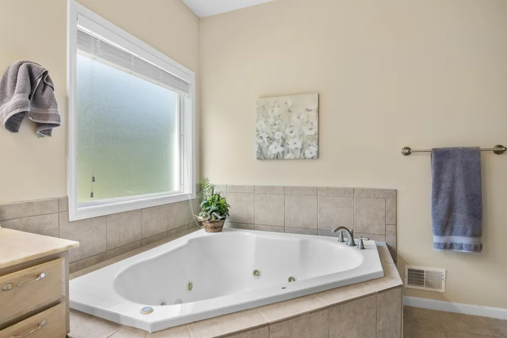 5296 Scofield Trail Whitewater Township, MI 49690