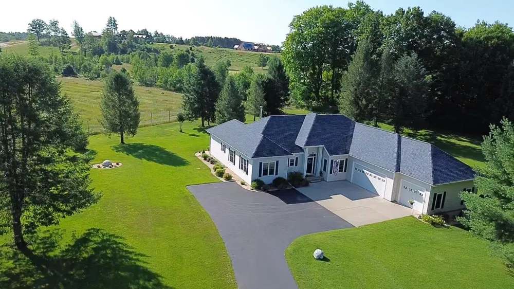5296 Scofield Trail Whitewater Township, MI 49690