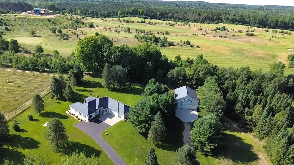 5296 Scofield Trail Whitewater Township, MI 49690
