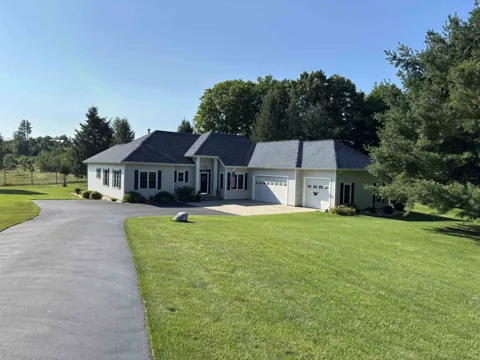 5296 Scofield Trail