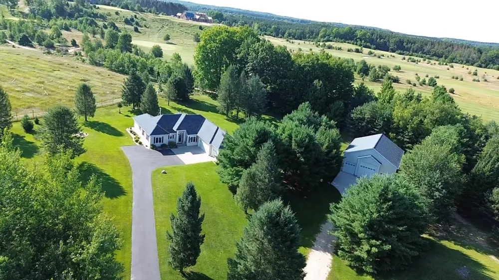 5296 Scofield Trail Whitewater Township, MI 49690