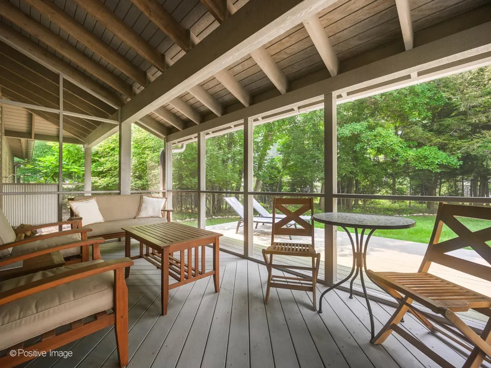 13670 Cottonwood Lane Chikaming Township, MI 49115