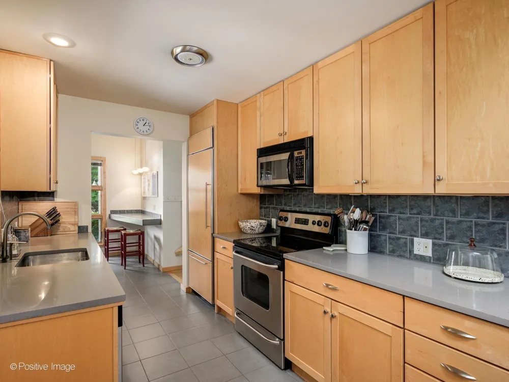13670 Cottonwood Lane Chikaming Township, MI 49115