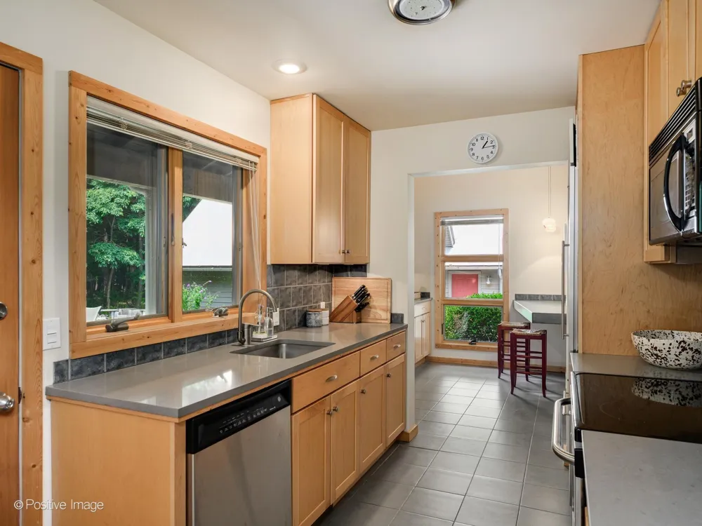 13670 Cottonwood Lane Chikaming Township, MI 49115