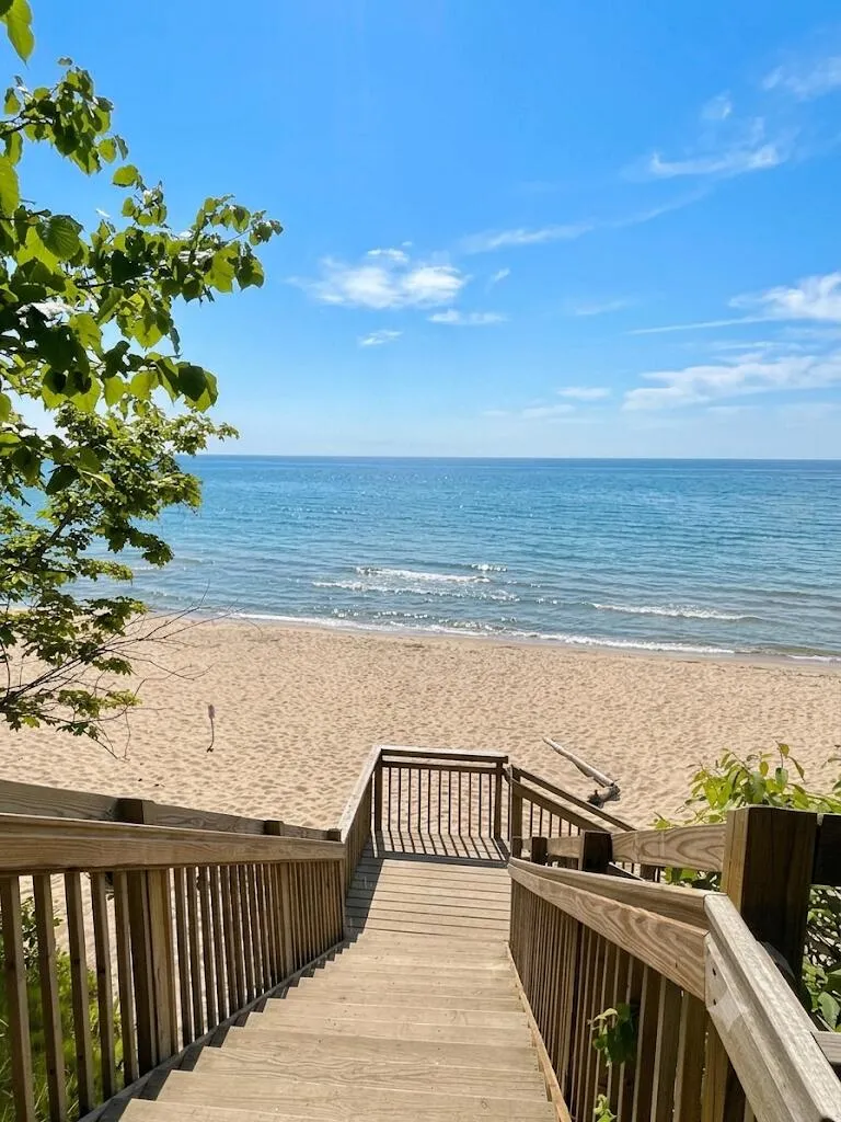13670 Cottonwood Lane Chikaming Township, MI 49115