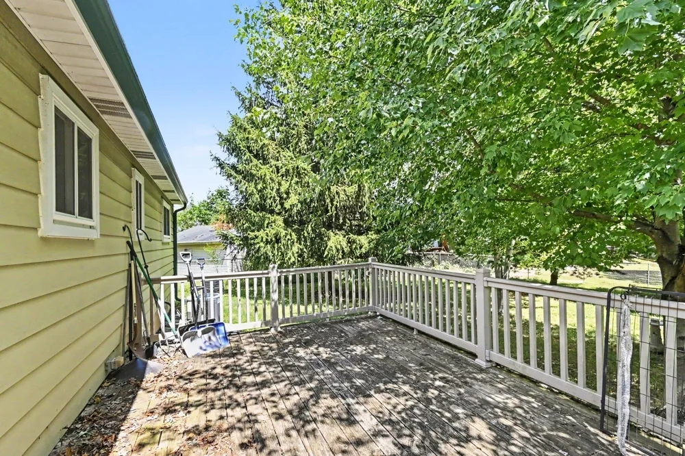 234 Trinity Circle Lansing City, MI 48911