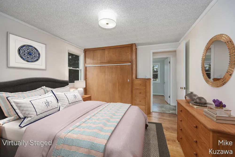 3901 Suburban Shores Drive NE Plainfield Charter Township, MI 49525