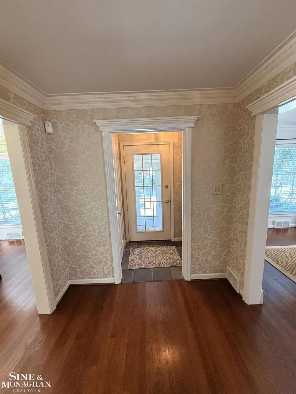 67 Stanton Lane Grosse Pointe Farms City, MI 48236
