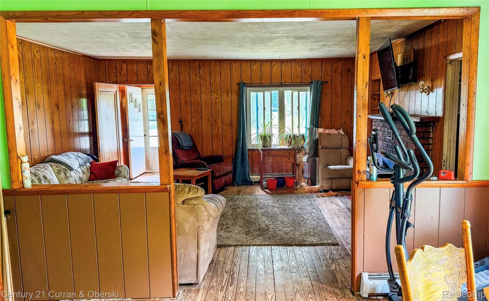 209 S Fifth Street Roscommon Village, MI 48653