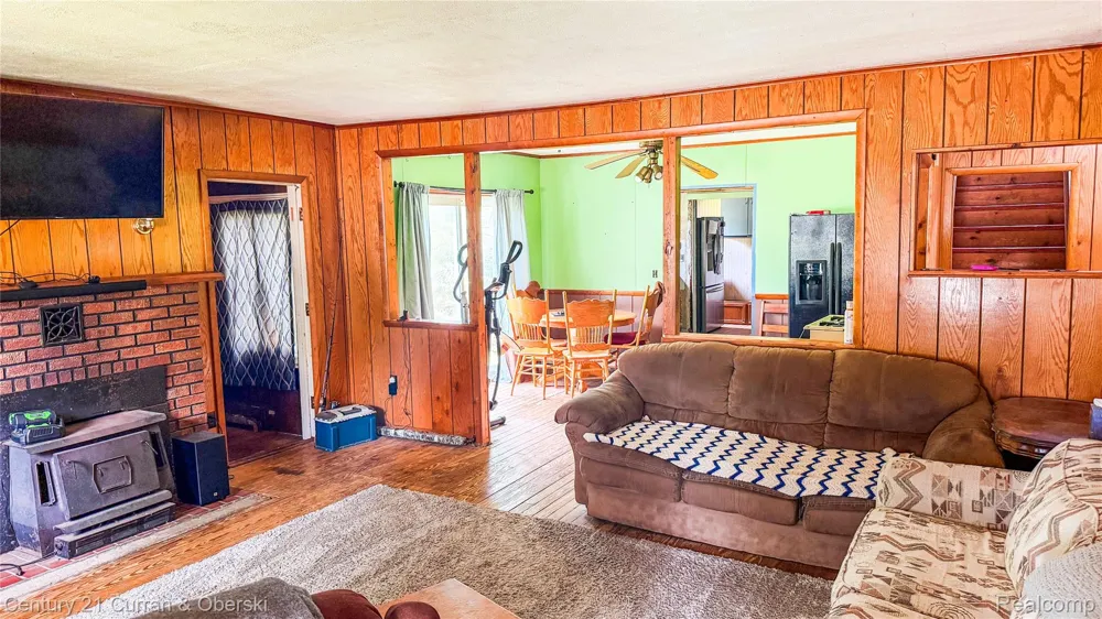 209 S Fifth Street Roscommon Village, MI 48653