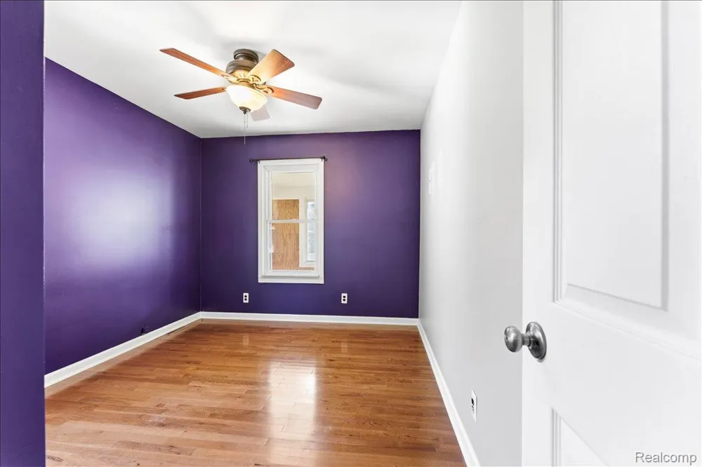 34868 W Jefferson Avenue Brownstown Charter Township, MI 48173