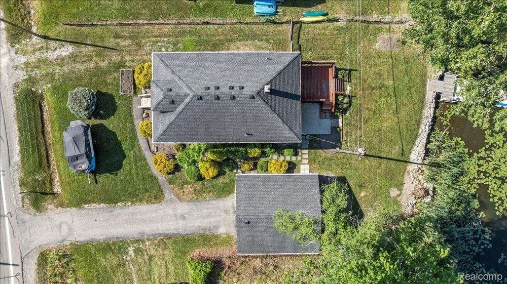 34868 W Jefferson Avenue Brownstown Charter Township, MI 48173
