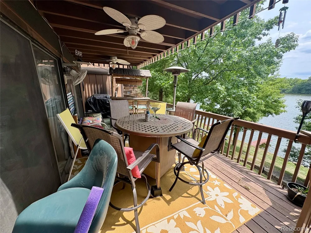 1736 Grove Road #102 York Charter Township, MI 48198