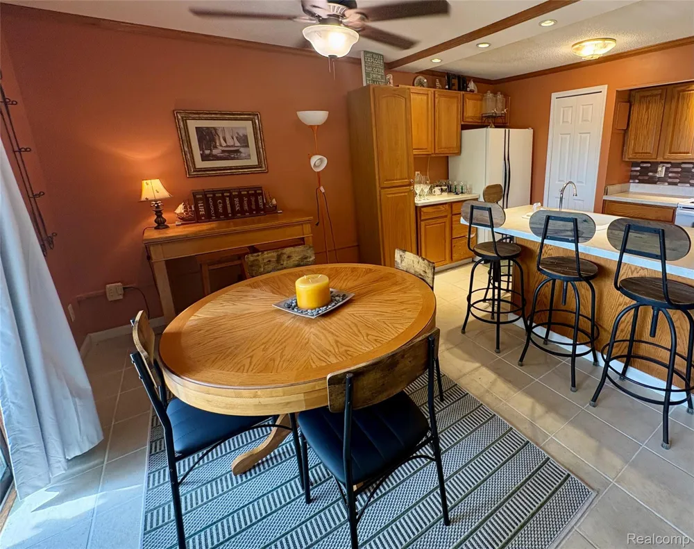 1736 Grove Road #102 York Charter Township, MI 48198