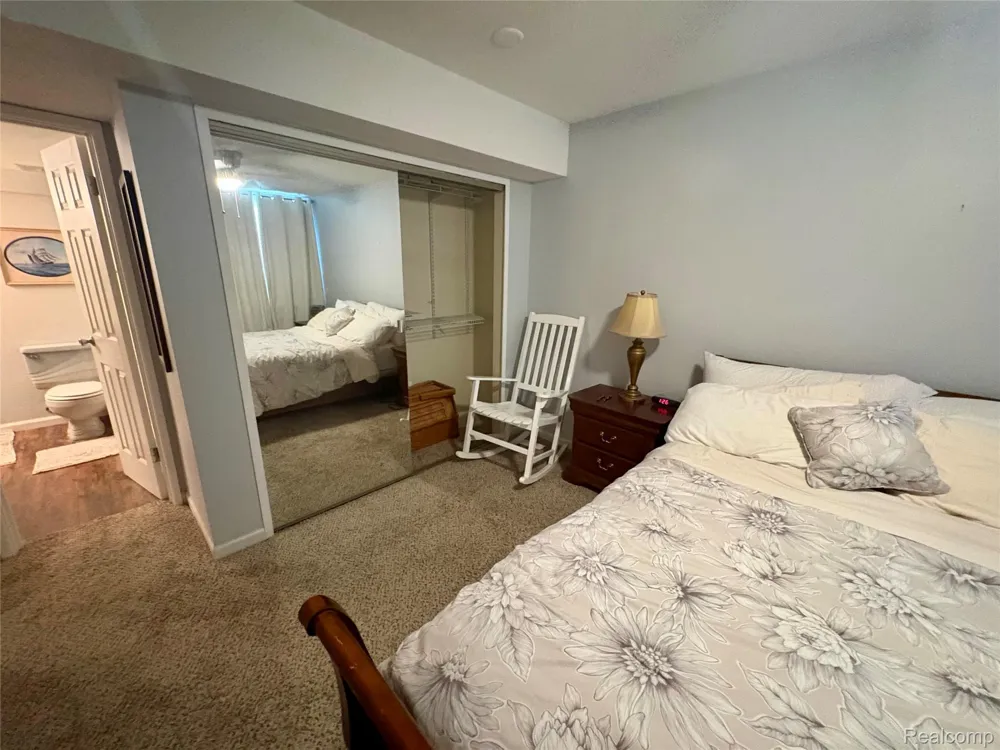 1736 Grove Road #102 York Charter Township, MI 48198