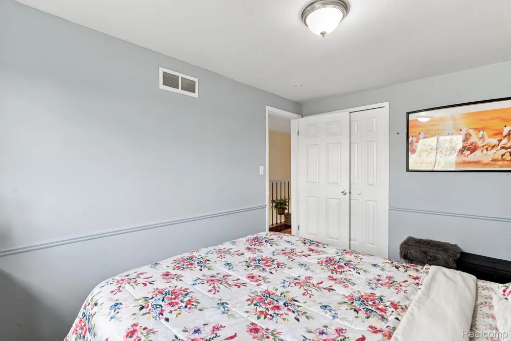 17900 Woodridge Drive Brownstown Charter Township, MI 48193