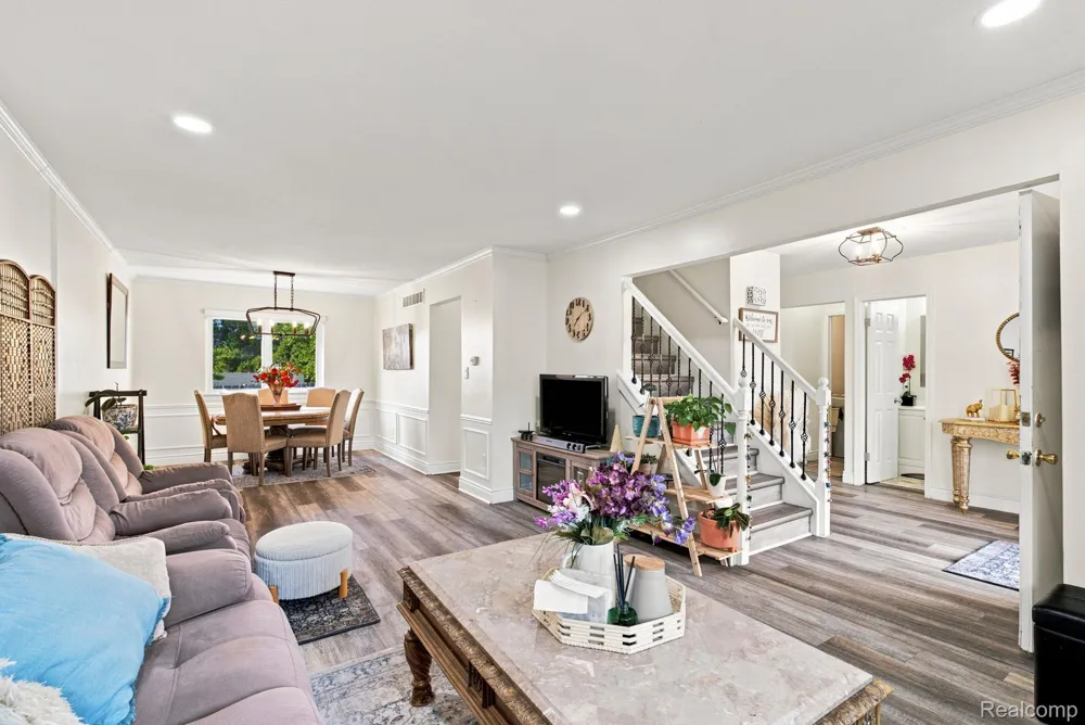 17900 Woodridge Drive Brownstown Charter Township, MI 48193